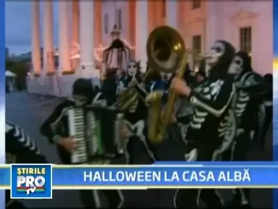 Atmosfera de Halloween a cuprins si Casa Alba!