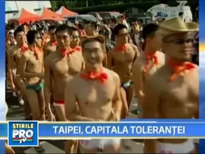 Parada gay pe strazile capitalei taiwaneze Taipei
