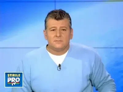 Clinton, fata in fata cu "sosia" sa de 3 metri!