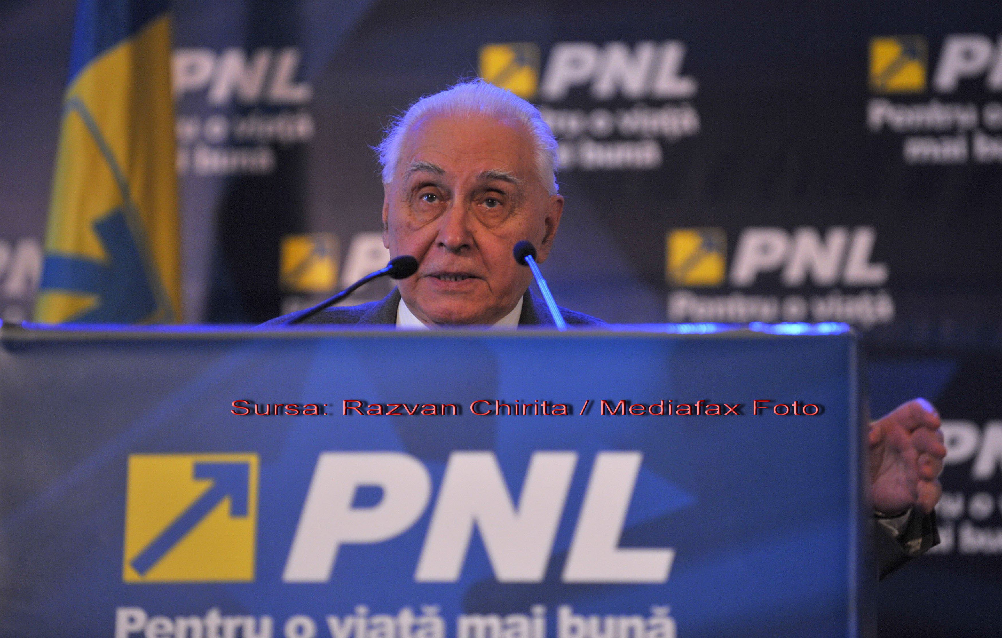 Liderul PNL Radu Campeanu, internat la spital