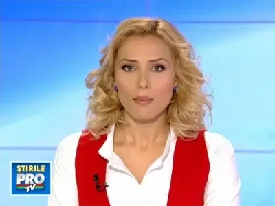 "Papi" Silvio, acuzat de sexism de 100.000 de italience furioase!