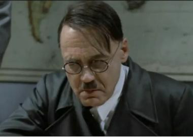 Da netul pe-afara de regi si Führeri! Bataia virtuala pentru presedintie