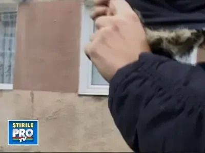 "Saltati" de politie pentru ca faceau trafic cu droguri periculoase