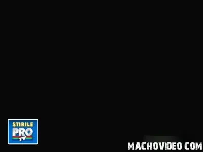 Dansul imperecherii? Da din sani pana ameteste!