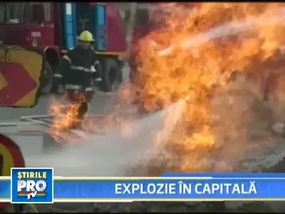 Explozie in Bucuresti din cauza unei tevi de gaz! Un mort si patru raniti