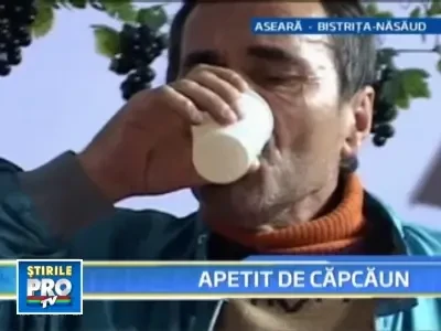 Flamanzila se pricepe nu numai la mancat, dar si la baut!