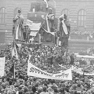 20 de ani de la declansarea Revolutiei de Catifea