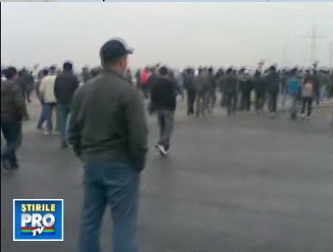 Protestele de la Dragonul Rosu continua! Comerciantii, fara utilitati