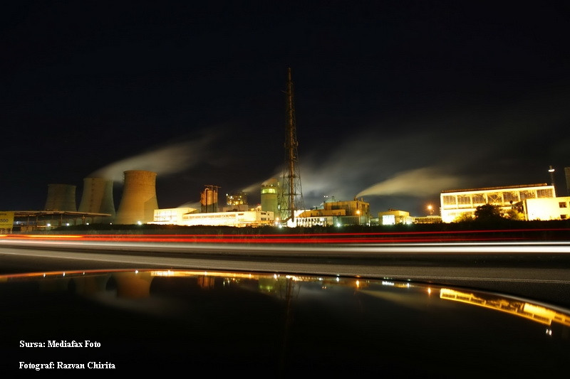 Explozie la combinatul chimic Azomures! Doi muncitori raniti