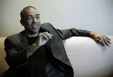 Intalnire de taina intre Barack Obama si fratele sau vitreg, in China