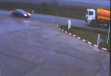 Ucis, dupa o ciocnire devastatoare! Impactul, surprins pe camera! VIDEO