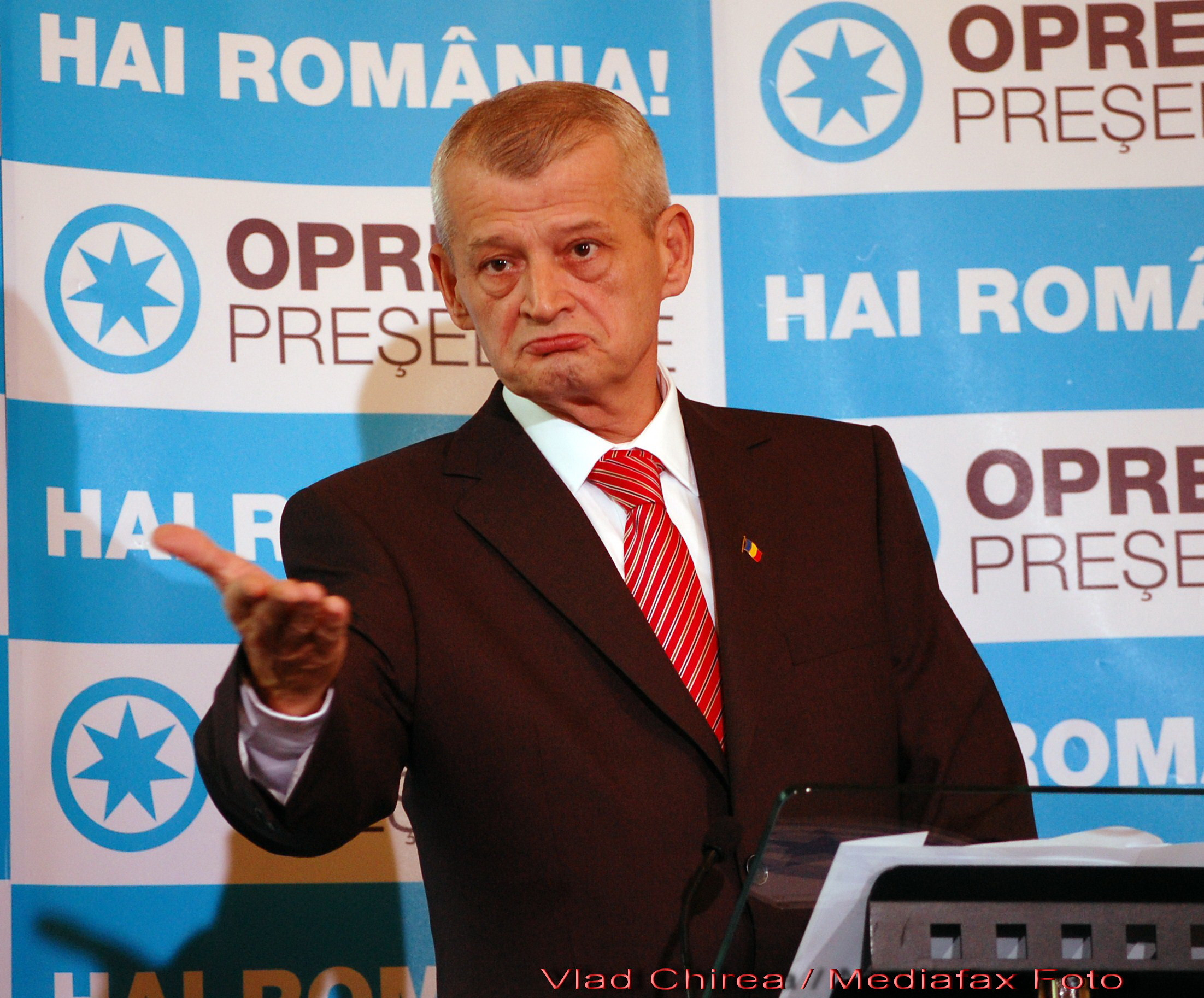 Bucurestiul ramane murdar! Proiectul lui Oprescu a fost respins