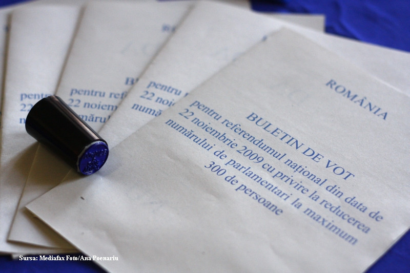 "Sunteti de acord cu desfiintarea judetelui unde locuiti?" Romanii, chemati la referendum in iulie