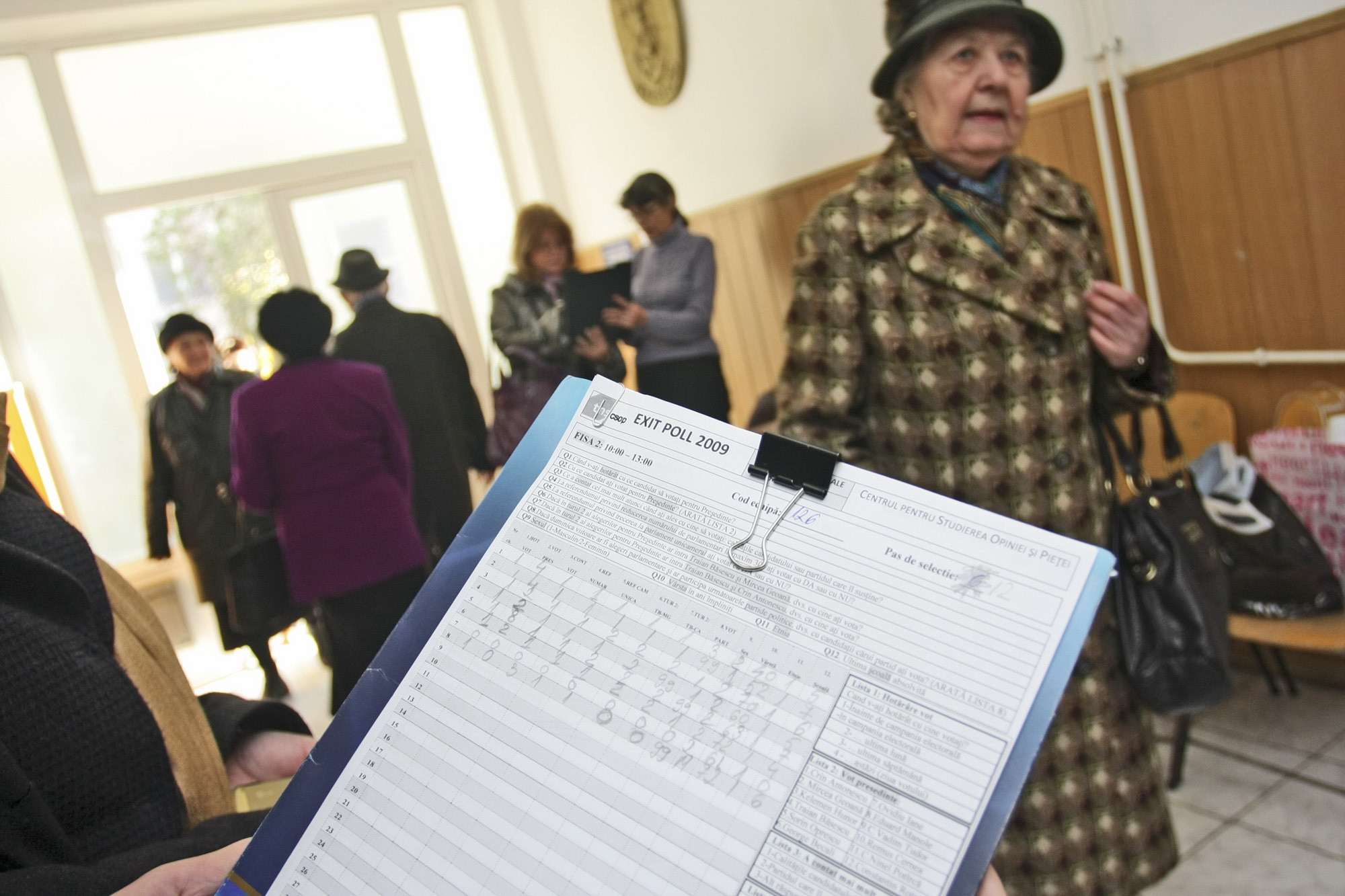 CC a validat rezultatele alegerilor prezidentiale si ale referendumului