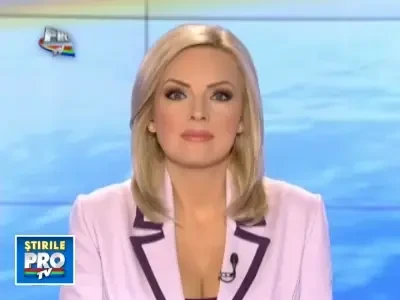 350.000 + 70.000(taxe)= 420.000 de dolari! Atat a costat manusa lui Michael