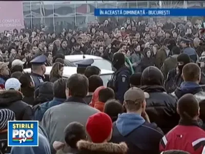 Scandal la complexul comercial Dragonul Rosu! 2000 de standuri, sigilate!