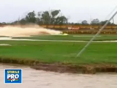 Supravietuire miraculoasa dupa ce au “zburat” pur si simplu cu barca!