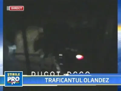 Cetatean olandez prins de politisti in timp ce vindea droguri!