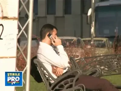 Pe vremuri de criza, companiile de telefonie mobila se intrec in oferte