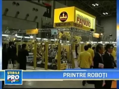 Robotul care te transforma in Superman! Numai in Japonia...