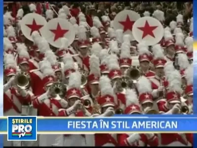 Personaje de basm si Mos Craciun au marsaluit pe strazile din Manhattan!