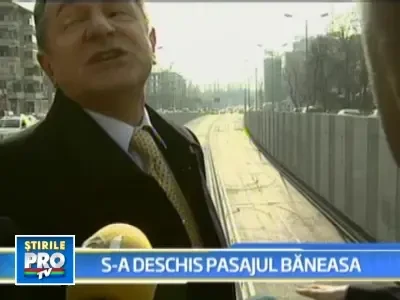 S-a deschis pasajul Baneasa, dar tot aglomeratie este!