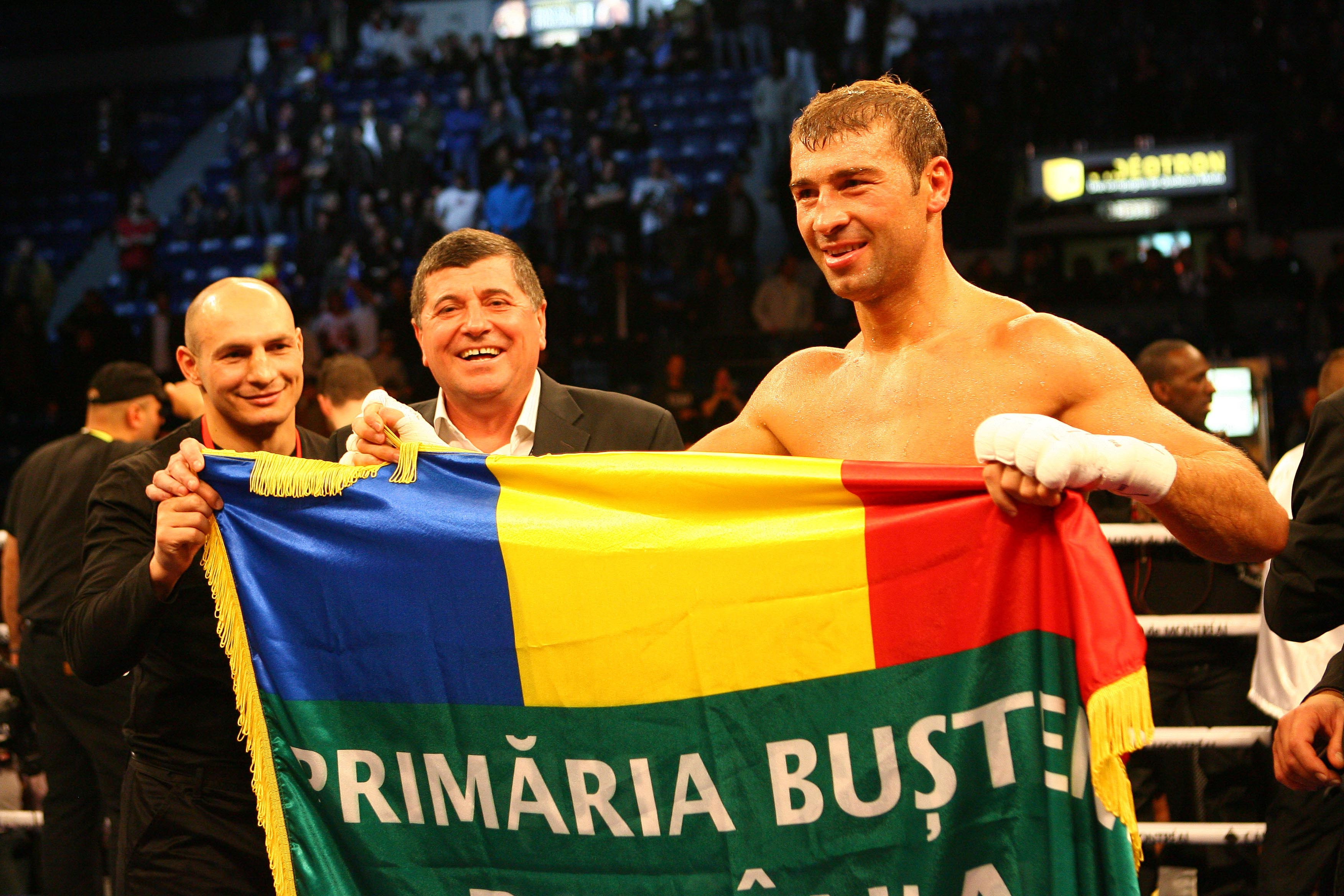 Bute isi apara centura mondiala a cincea oara, duminica dimineata