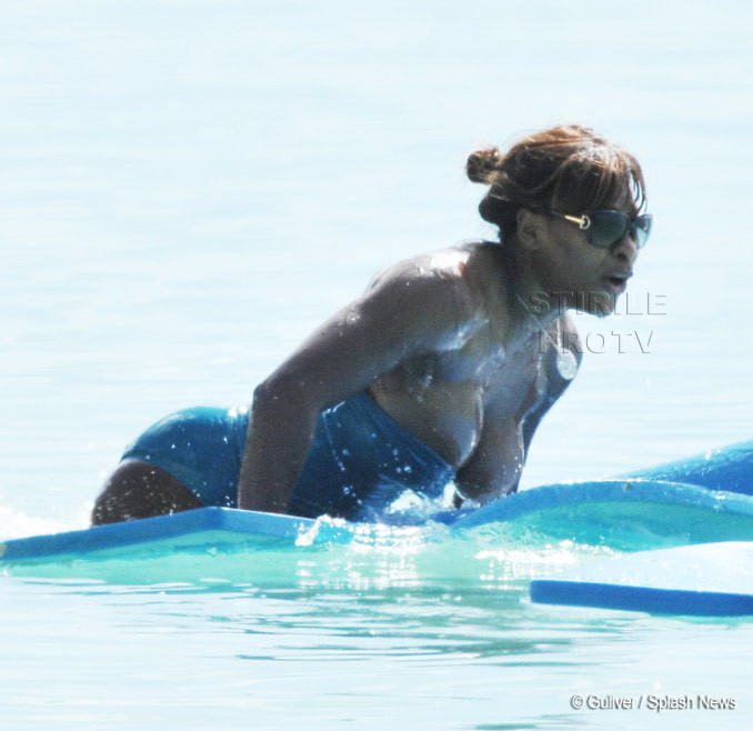 Liniste, va rugam! La serviciu, Serena Williams si sanii sai