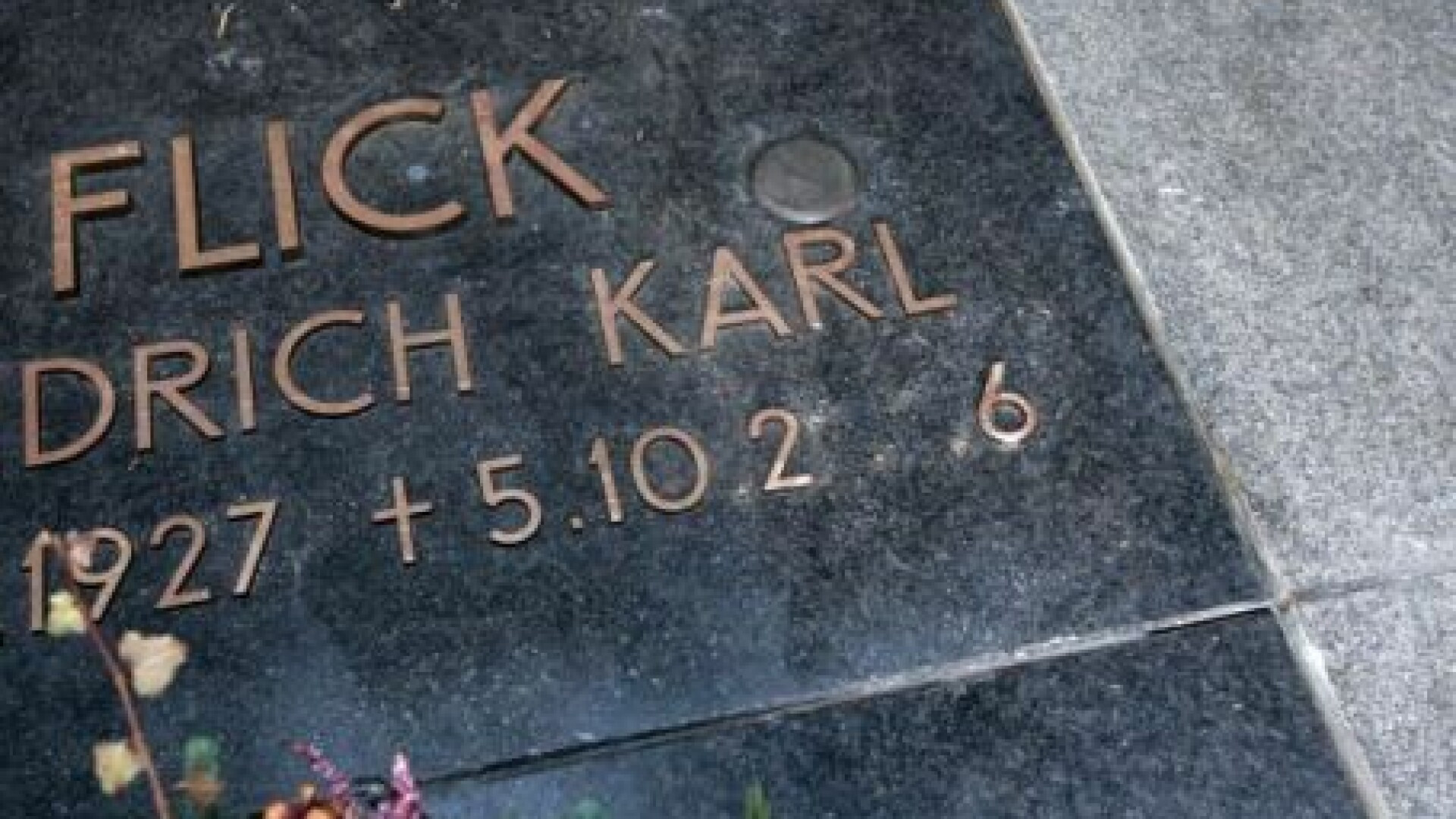 Romani arestati pentru ca au furat cadavrul unui miliardar neamt