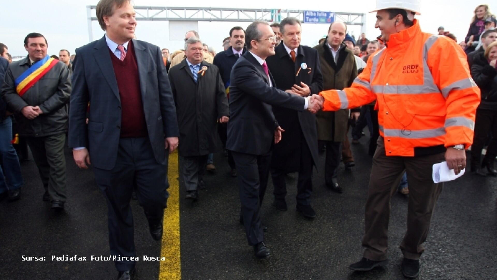 Romani, minune! Avem primii 42 de kilometri ai Autostrazii Transilvania!