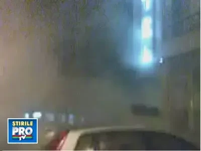 Club din Constanta cuprins de flacari