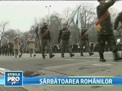 Parada militara de 1 Decembrie. 1300 de militari, 10.000 de spectatori
