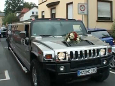 Nuntile, botezurile si banchetele, impozitate! Asta propune un deputat PDL