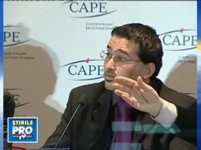 Jurnalistul irakian care a aruncat cu pantoful spre Bush a patit-o si el