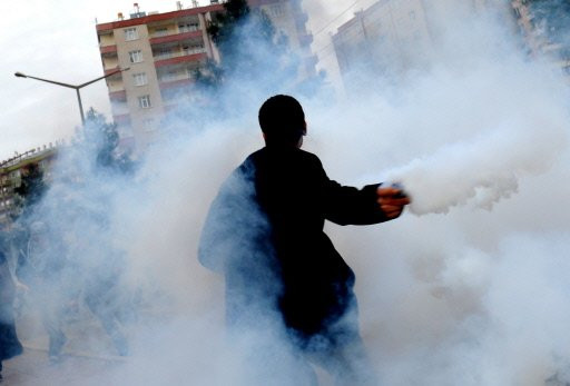 Sarbatoare insangerata in Pakistan! 30 de oameni au murit intr-un atentat