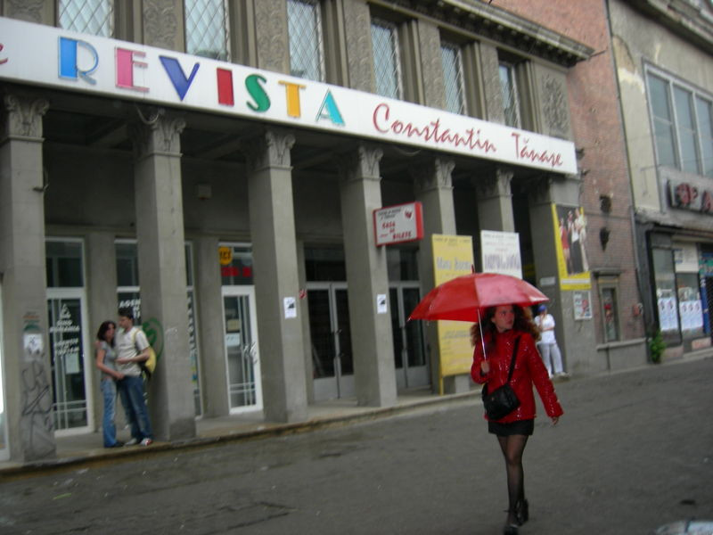 Pana de curent la Teatrul de Revista Constantin Tanase