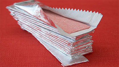 I-a explodat guma de mestecat in gura si a murit