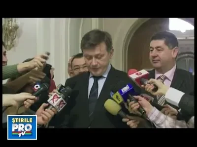 Antonescu ramane in fruntea PNL! Liberalii nu merg la guvernare cu PDL