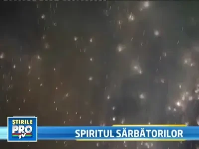 Sinaia straluceste! Brad de sapte metri, cu 4.000 de beculete!