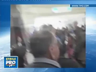 Axl Rose s-a luat la bataie cu un paparazzo!