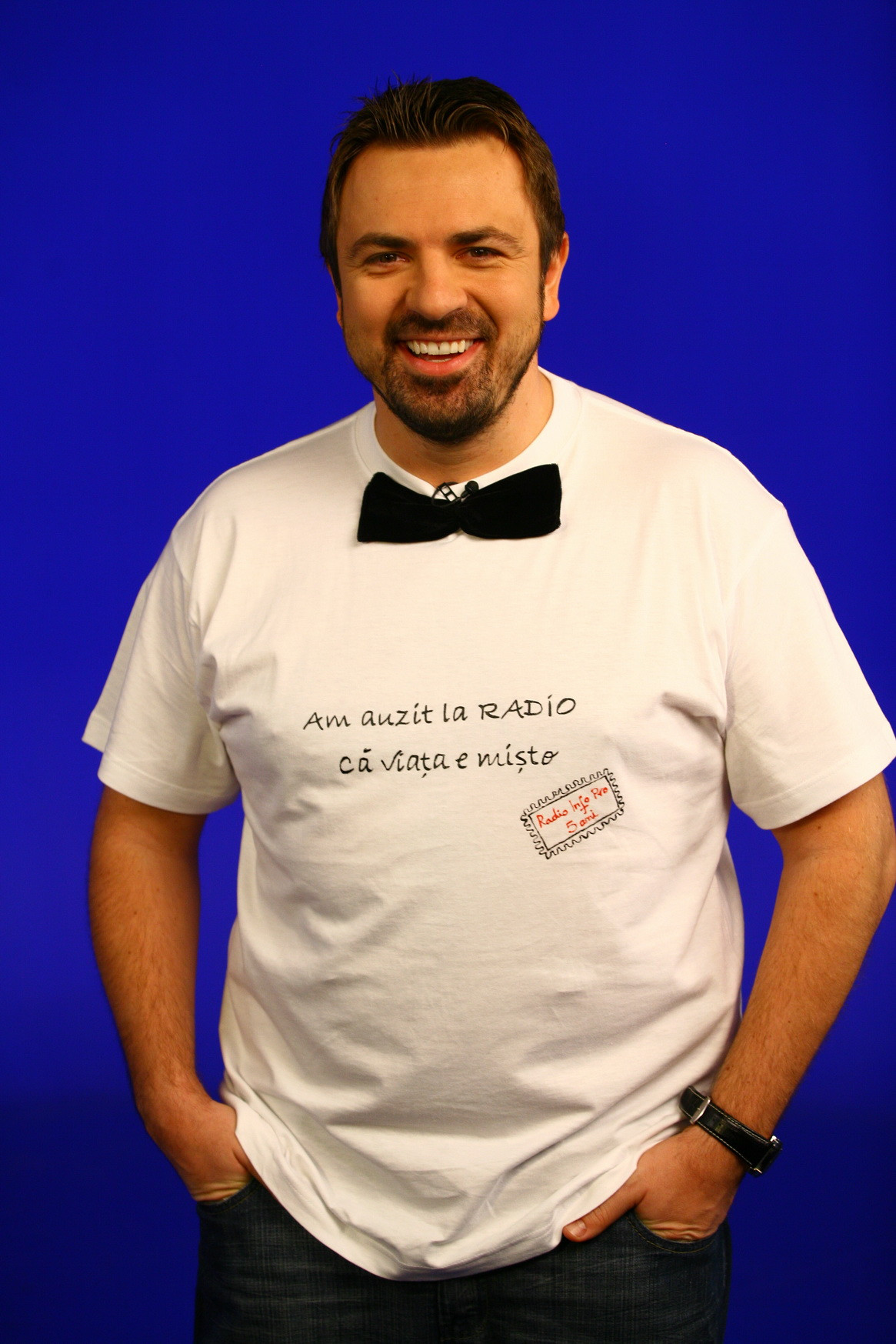 Horia Brenciu & HB Orchestra canta live in studio la Radio InfoPro!