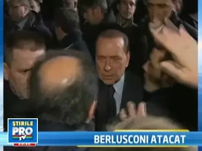 Silvio Berlusconi, plin de sange! Are nasul spart si doi dinti rupti!