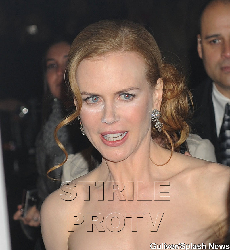 Uma Thurman, ai cam exagerat cu pudra!