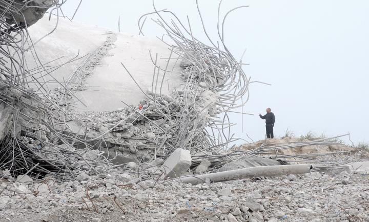 Zgarie-nori cu 31 de etaje, pus la pamant in mai putin de un minut