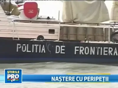 A nascut acasa. Ambulanta nu a putut ajunge la ea din cauza troienelor