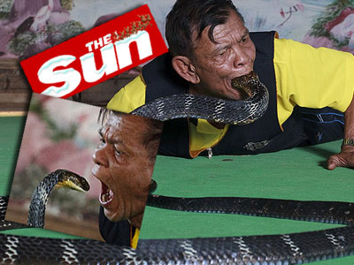 Sport periculos! Isi baga o cobra regala in gura!