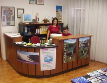 Vacanta, dulce himera. 200 de timisoreni, furati de o agentie de turism