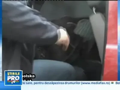 Au furat inscriptia de la intrarea in lagarul de la Auschwitz!