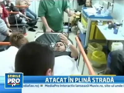 Atac violent in plina strada! Batut si injunghiat de camatari!