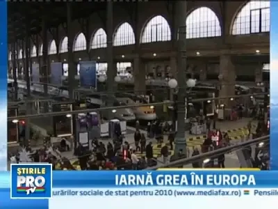 Iarna in Europa: aeroporturi paralizate, trenuri inzapezite si blocaje